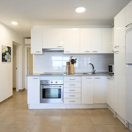 Papagayos 1 Apartment